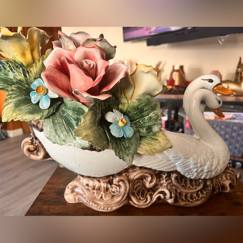 Capodimonte 28" Rose Filled Gondola Drawn By Swans